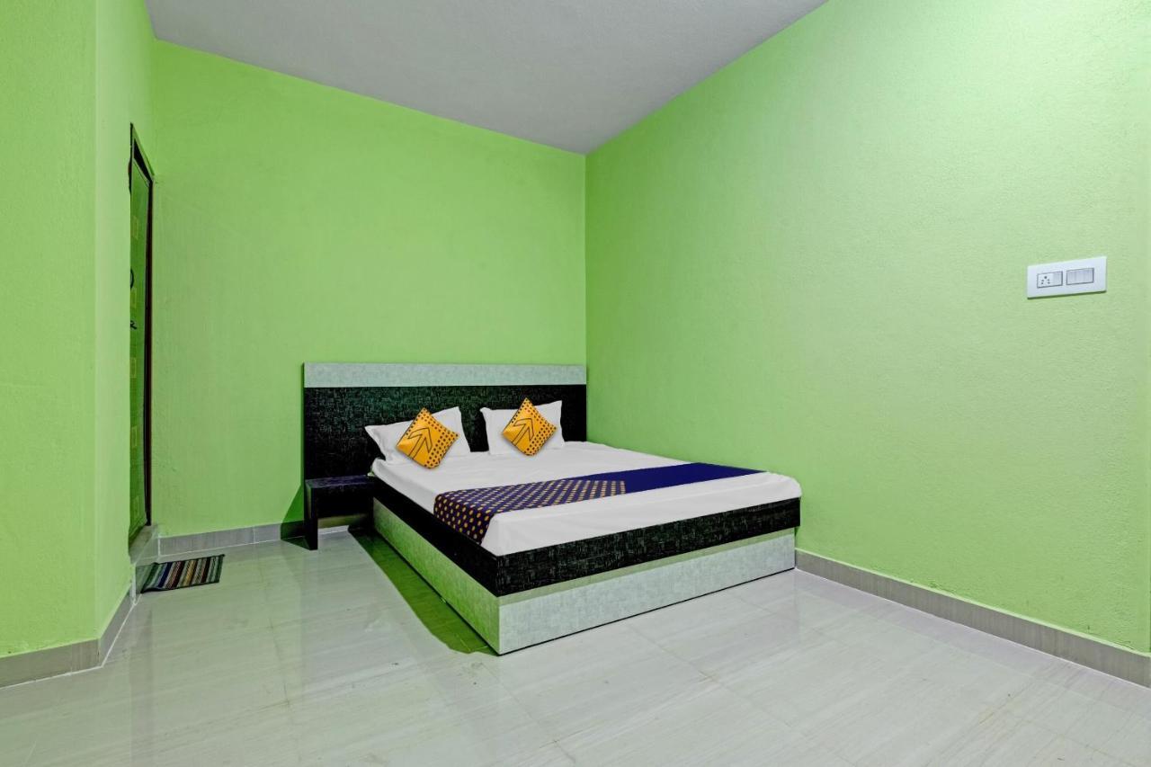 Spot On B R Comforts Krs Back Water Hotel Hosa Kannambadi Luaran gambar